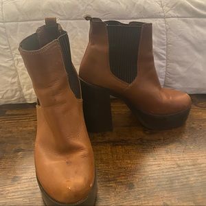 Steve Madden Platform Boots
